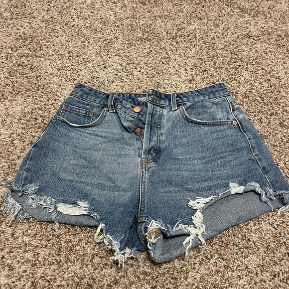 denim shorts - Picture 1 of 2